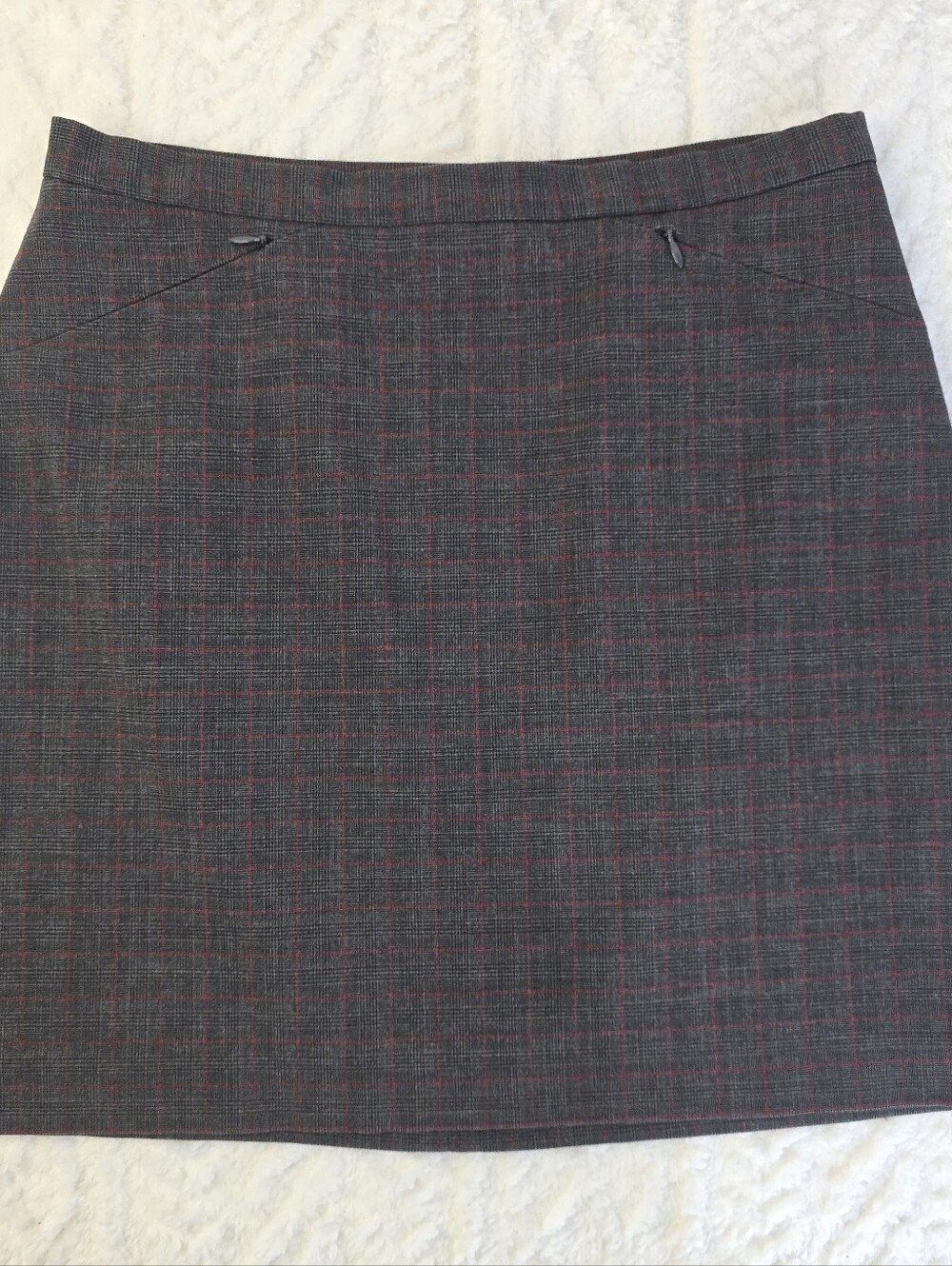 The Limited Plaid Mini Skirt Gray Red Zipper Pockets Stretch Dark Academia 8